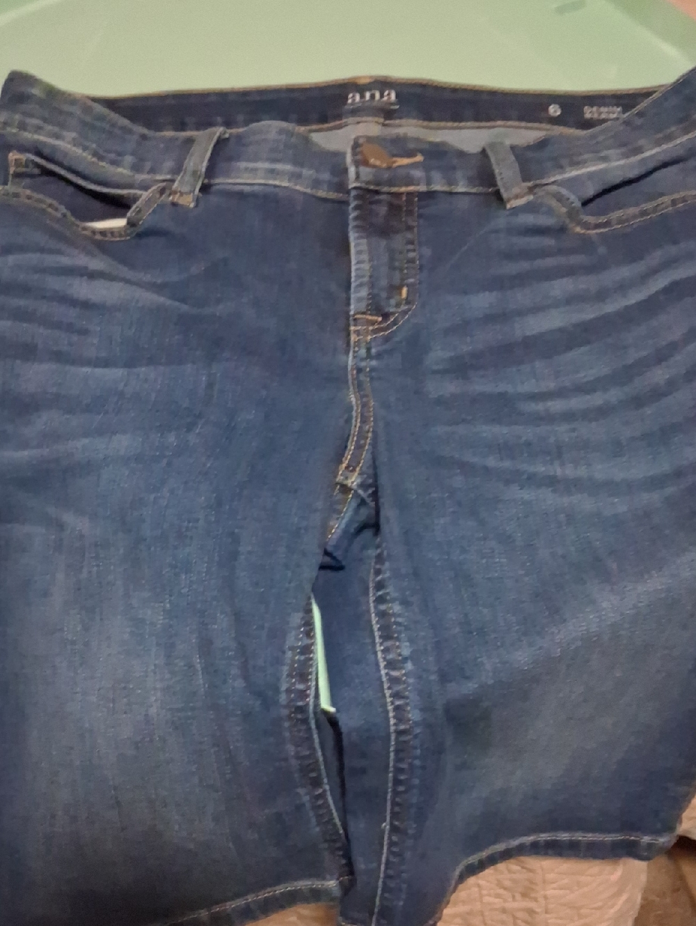 ANA Bermuda Shorts Pre loved